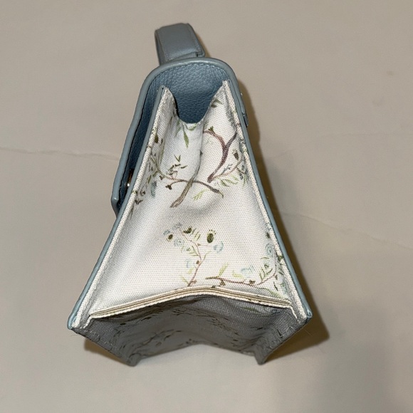 Ariel Okin X Neely & Chloe Floral Top-Handle Shoulder Bag in Light Blue - Picture 6 of 12